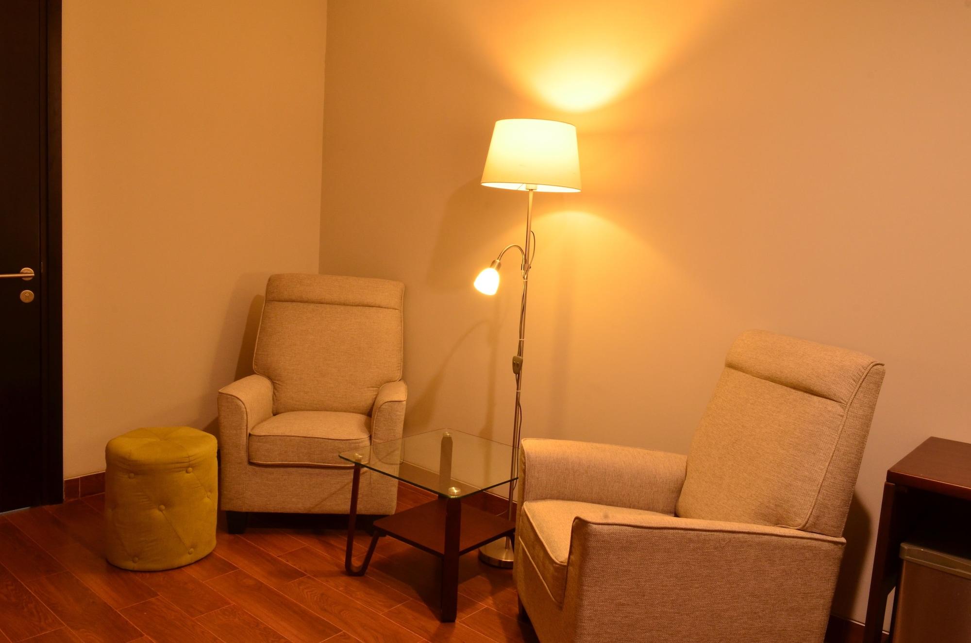 Primebiz 3*