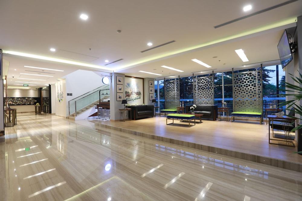 Hotel Primebiz 3*